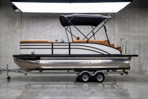 2027 Harris Cruiser 210