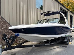 2027 Chaparral 23 SSi