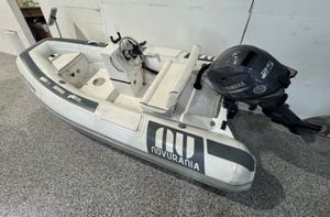 2016 Novurania 335DL