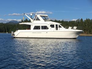 2005 Navigator 53