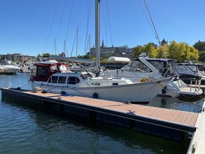 1987 Saturna Saturna Pilothouse