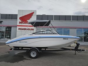 2025 Yamaha SX190 Powder Blue- 17.5 HOURS