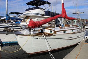 1976 CT Tayana 37