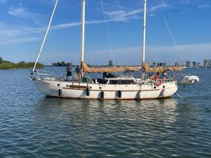 1975 TA Chiao CT-48 Ketch