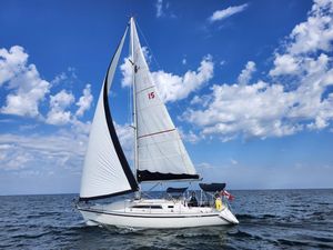 1987 CS Yachts CS 36 Merlin