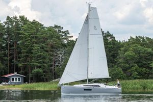 2027 Beneteau Oceanis 30.1