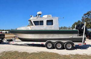 2011 2011  Armstrong Marine 28' Patrol Boat with Trailer