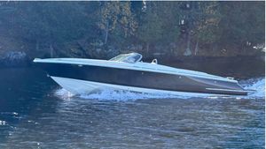 2022 Chris-Craft 27 Launch
