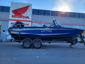 2027 Lund 1975 Tyee SPORT WITH MERCURY 225 PRO XS DTS