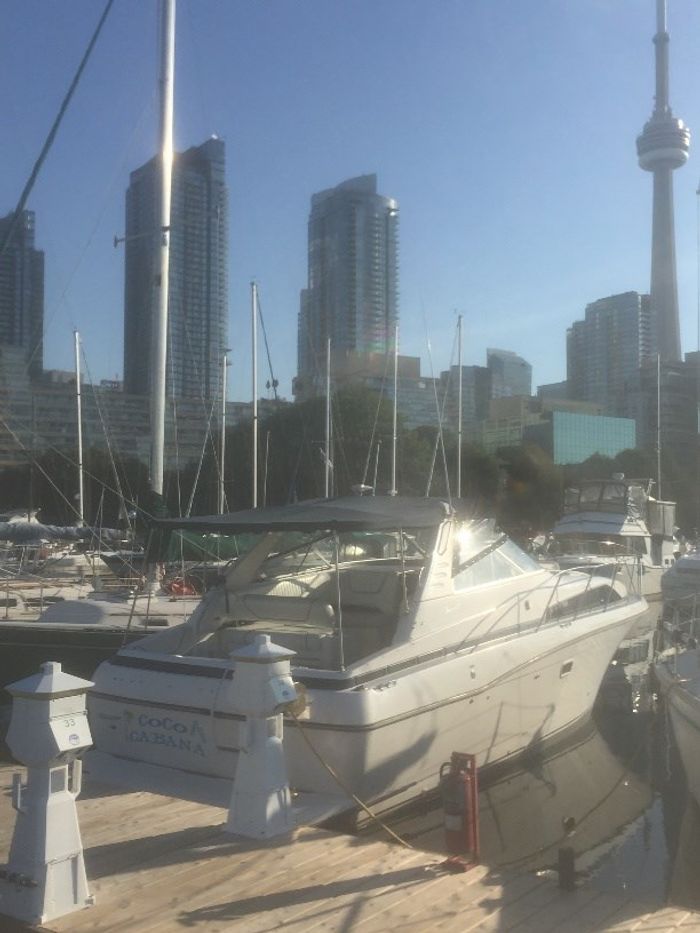 1998 Bayliner 3255 Avanti Photo 8 of 29