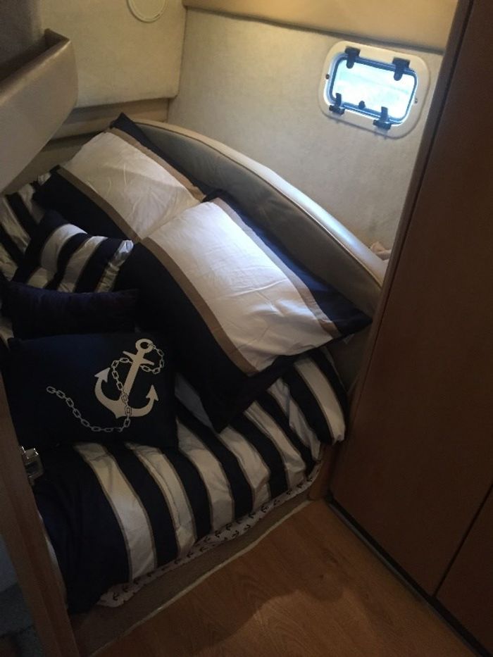 1998 Bayliner 3255 Avanti Photo 20 of 29