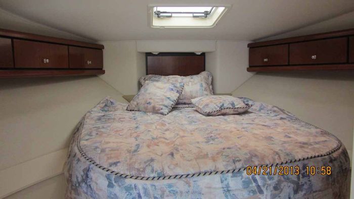 1999 Trojan 400 Express MC Photo 30 of 35