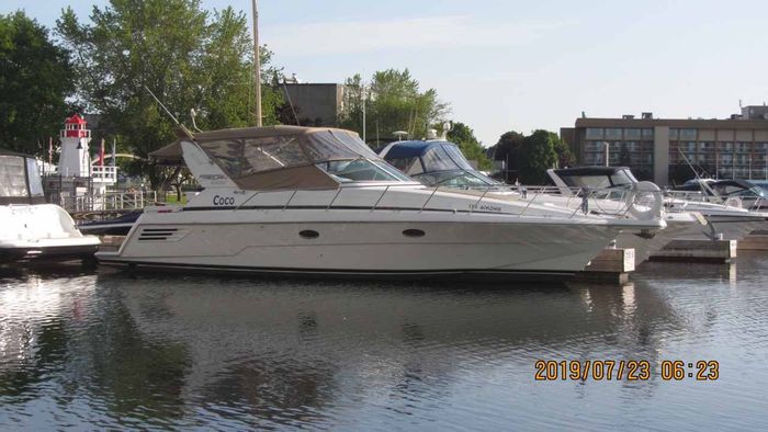 1999 Trojan 400 Express MC Photo 4 of 35