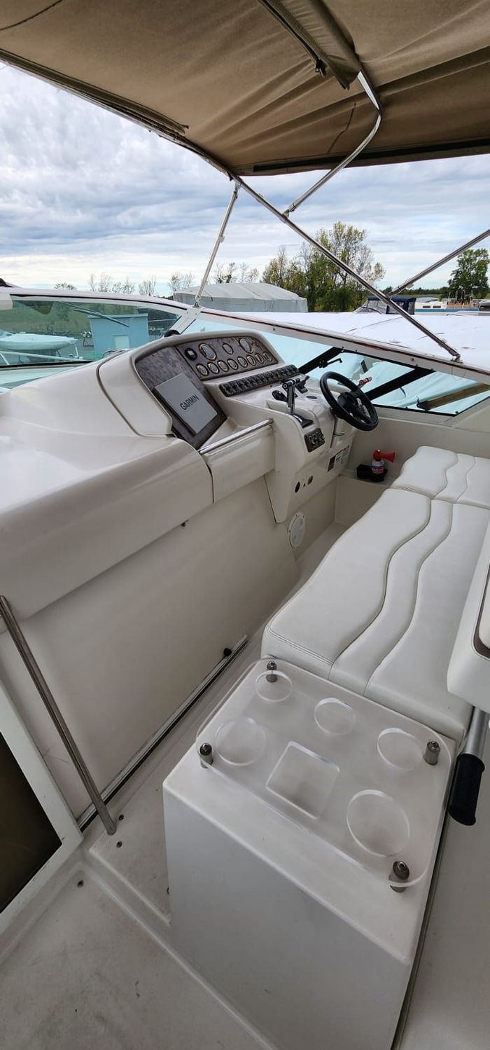 1999 Trojan 400 Express MC Photo 13 of 35