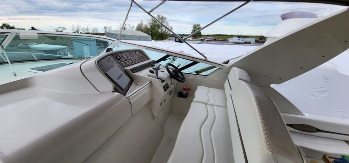 1999 Trojan 400 Express MC Photo 12 of 35