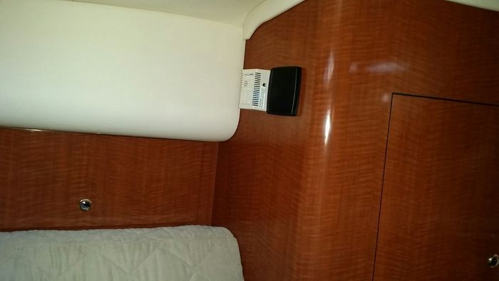 2003 Sea Ray 320 Sundancer Photo 28 of 36