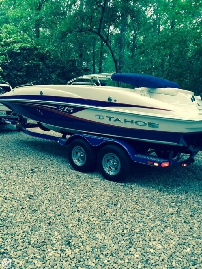 Tahoe 215 2014 Used Boat for Sale in Tallahassee, Florida BoatDealers.ca