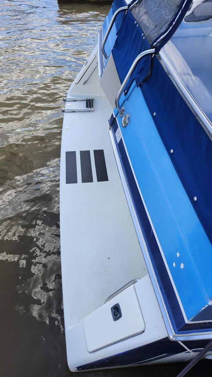 1989 Wellcraft 32 St.Tropez Photo 6 of 29