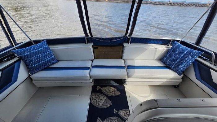 1989 Wellcraft 32 St.Tropez Photo 13 of 29