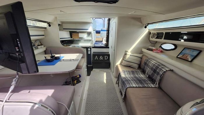 1989 Wellcraft 32 St.Tropez Photo 18 of 29