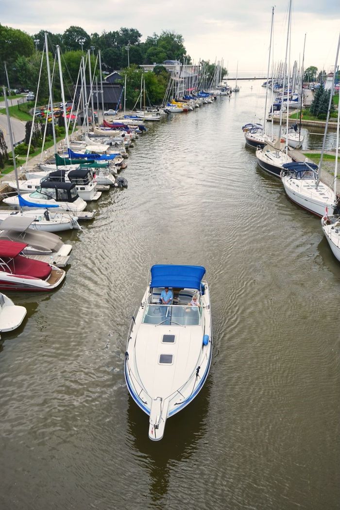 1989 Wellcraft 32 St.Tropez Photo 8 of 29