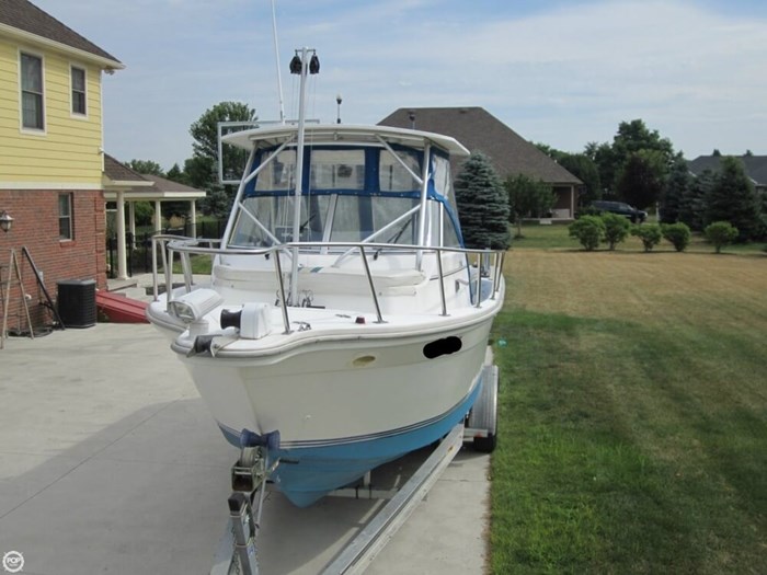 boats for sale in monroe michigan baha cruisers 271 wac 1999 used boat for sale in monroe boats for sale in monroe michigan baha cruisers 271 wac 1999 used boat for sale in monroe