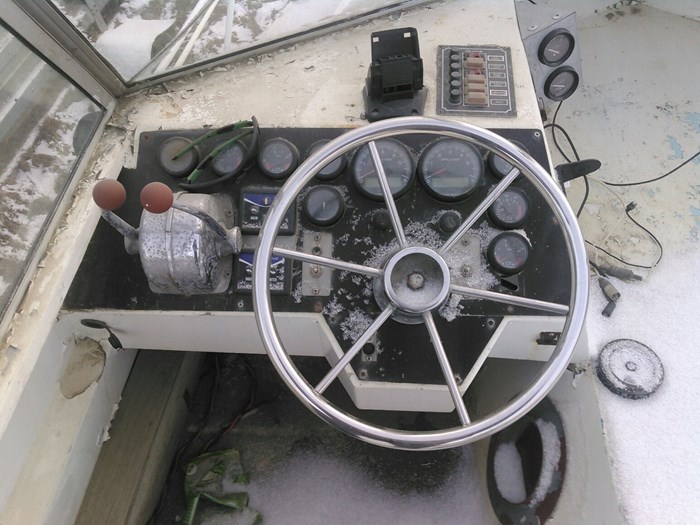 1980 1980 26' x 10.5' Aluminum Work Boat Photo 7 sur 11