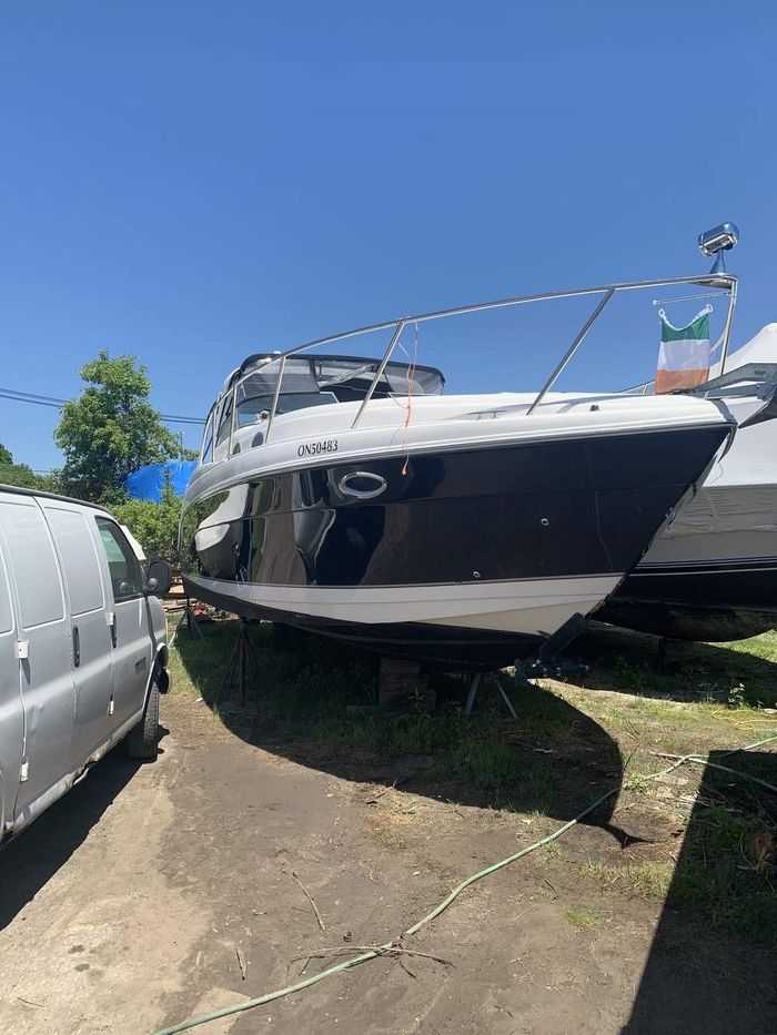 2006 Rinker 342 Fiesta Vee Photo 7 of 25