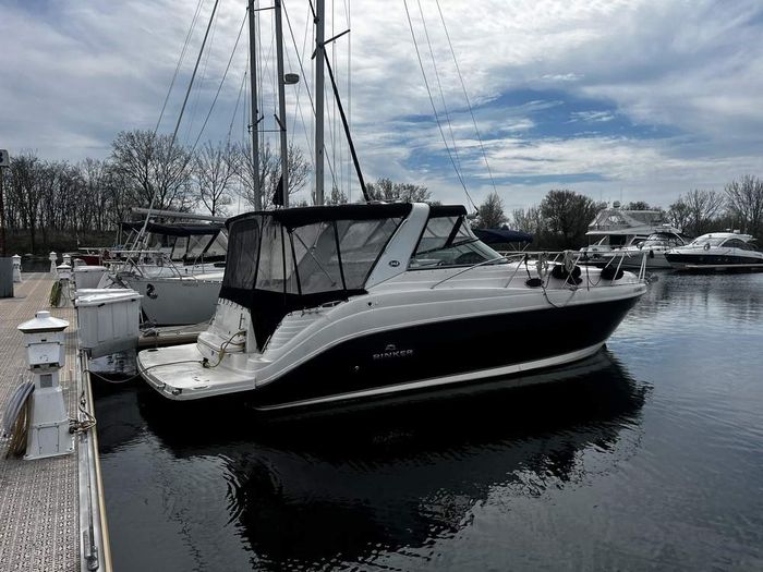 2006 Rinker 342 Fiesta Vee Photo 2 of 25