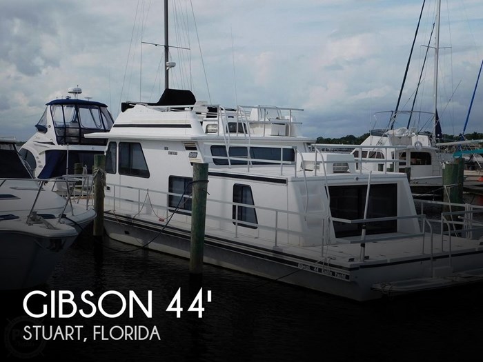 Gibson 44 Cabin Yacht 1999 Used Boat For Sale In Stuart Florida