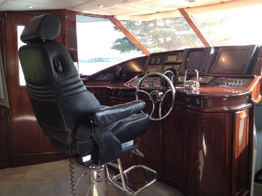 1977 Chris-Craft 60 Sedan Flybridge Photo 4 sur 15
