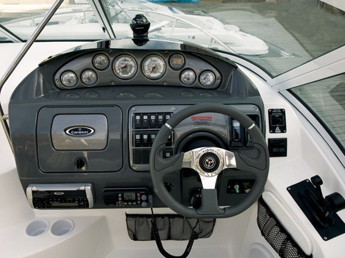 2005 Campion Allante 825XL Photo 6 sur 20
