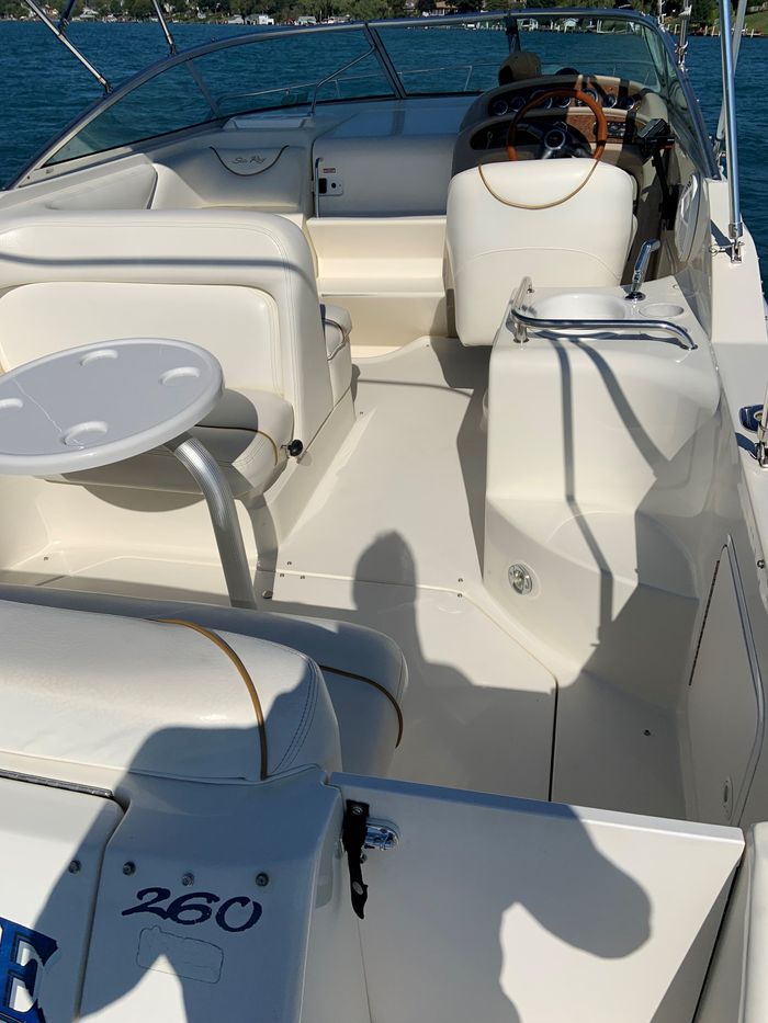 1999 Sea Ray 260 Sundancer Photo 22 sur 27