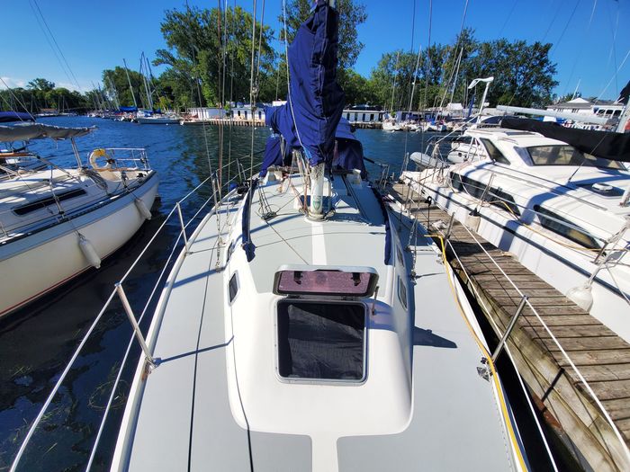 Catalina 34 MK II Tall Rig 1990 Used Boat for Sale in Toronto, Ontario