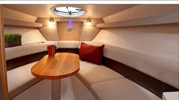 2015 Four Winns 265 SS Photo 7 of 10