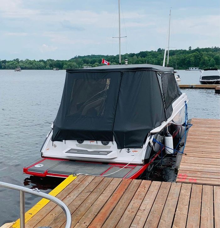 2015 Four Winns 265 SS Photo 2 of 10