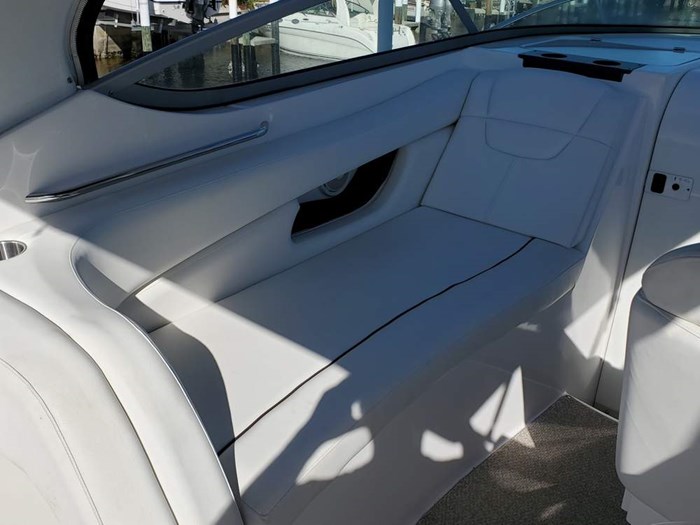 2014 Rinker 290 Express MC Photo 7 sur 21