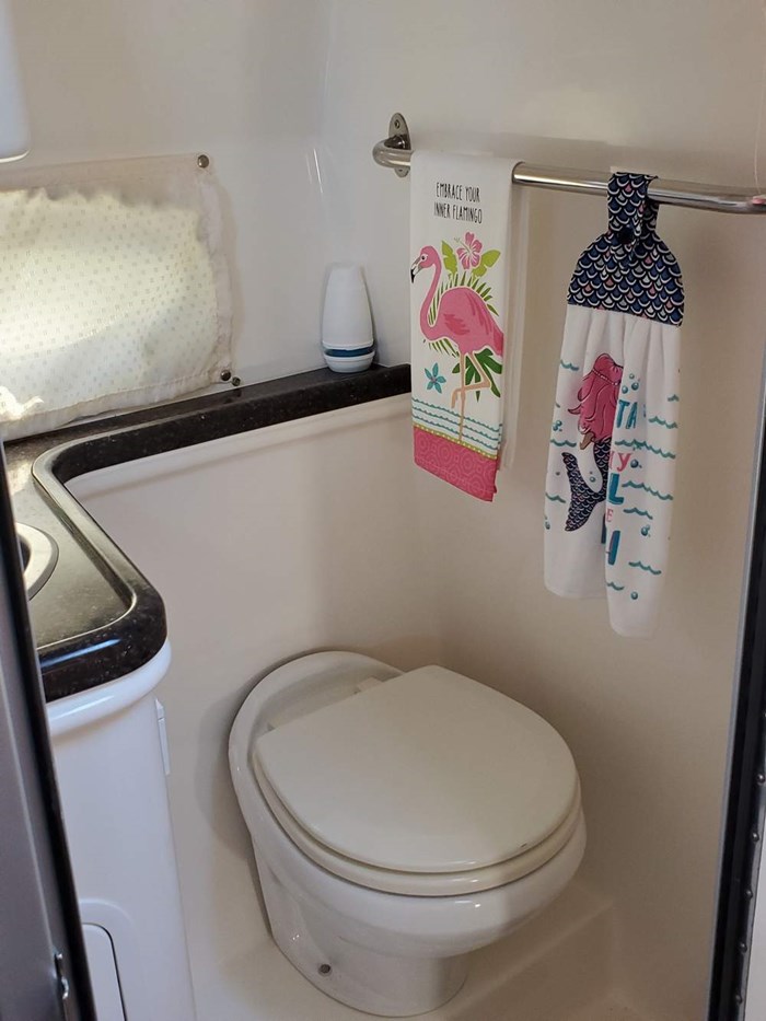 2014 Rinker 290 Express MC Photo 19 sur 21
