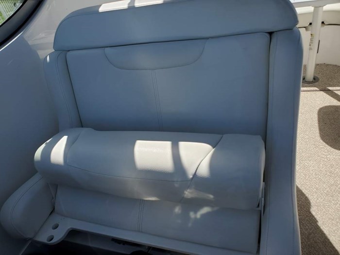2014 Rinker 290 Express MC Photo 4 sur 21