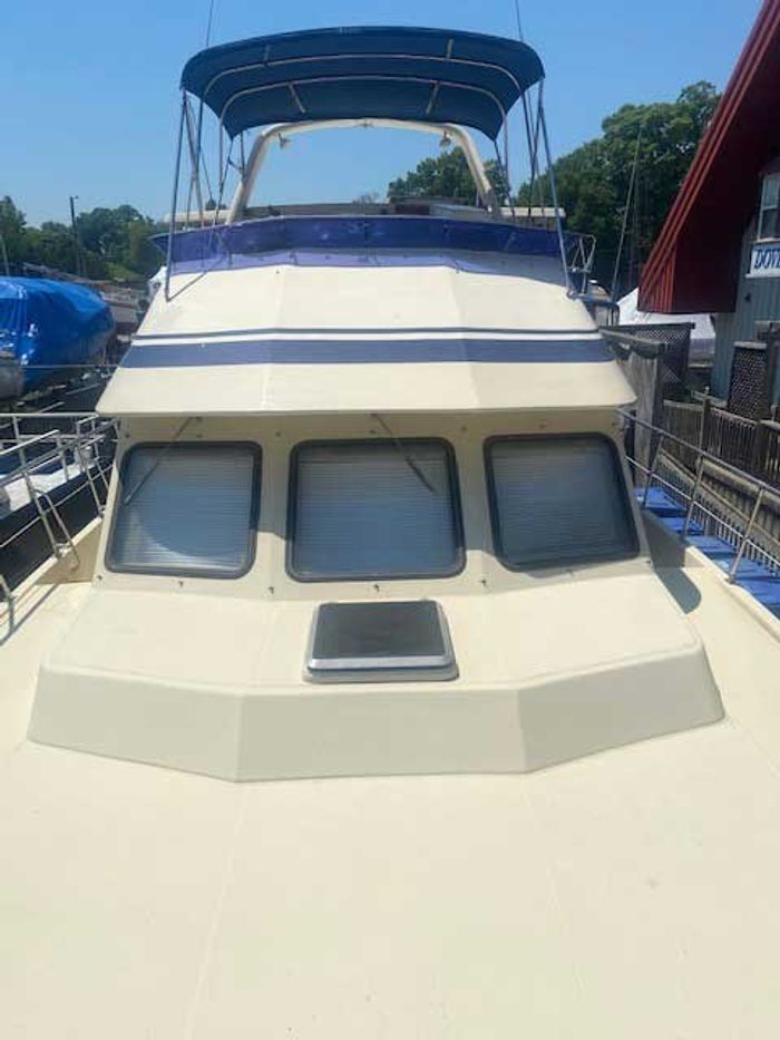 1987 Vista 37 Trawler Photo 5 of 27