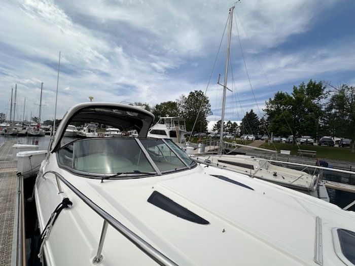 2009 Sea Ray 310 Sundancer MC Photo 6 of 28