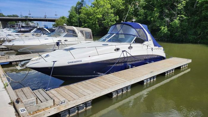 2005 Sea Ray 320 Sundancer Photo 3 of 30