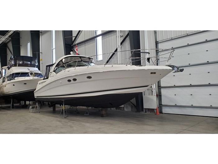 2005 Sea Ray 390 Sundancer Photo 4 sur 14