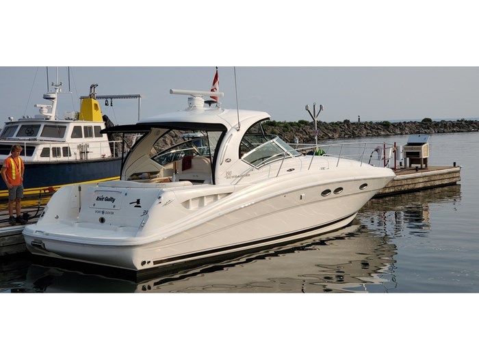 2005 Sea Ray 390 Sundancer Photo 5 sur 14
