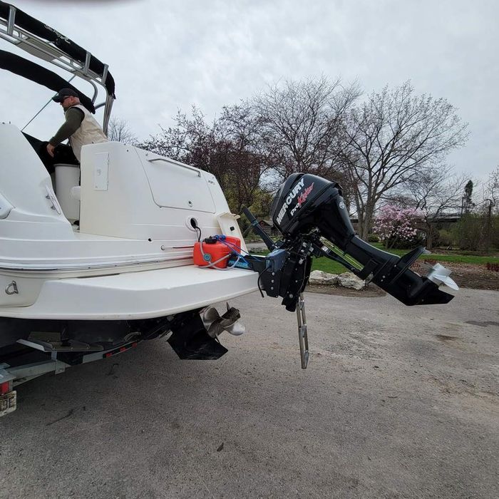 2005 Sea Ray 270 Amberjack Photo 6 of 24