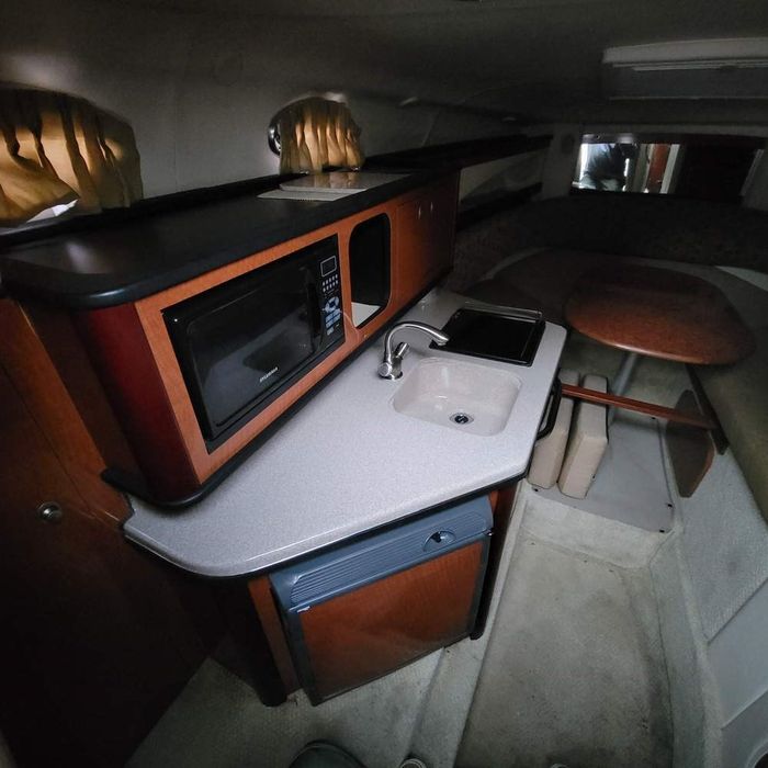 2005 Sea Ray 270 Amberjack Photo 18 of 24