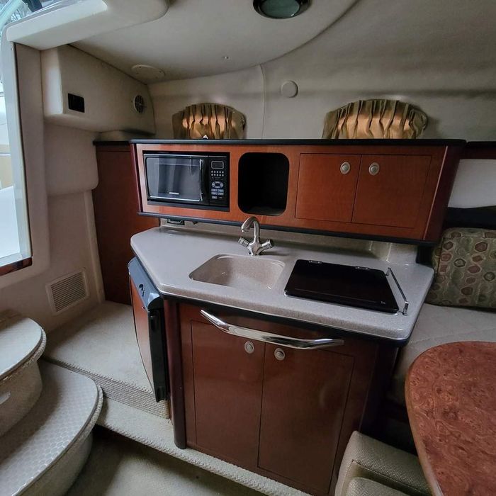 2005 Sea Ray 270 Amberjack Photo 19 of 24