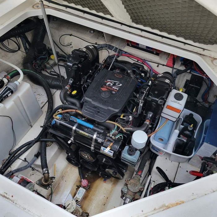 2005 Sea Ray 270 Amberjack Photo 23 of 24