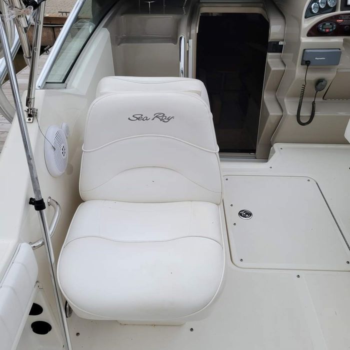 2005 Sea Ray 270 Amberjack Photo 13 of 24