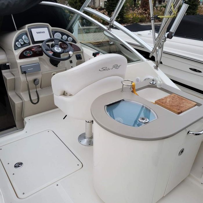 2005 Sea Ray 270 Amberjack Photo 10 of 24